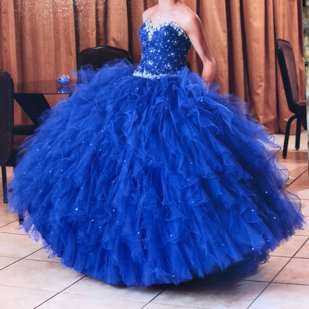 Ball gown